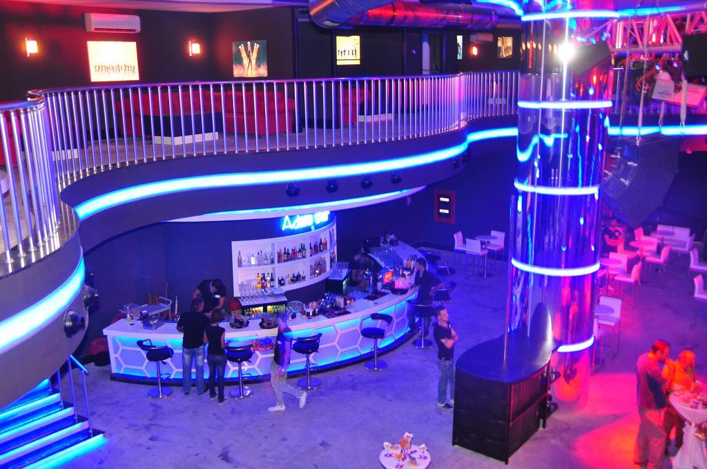 Holiday City Hotel (Adults Only) Side Eksteriør bilde