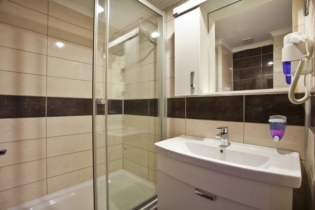 Holiday City Hotel (Adults Only) Side Eksteriør bilde