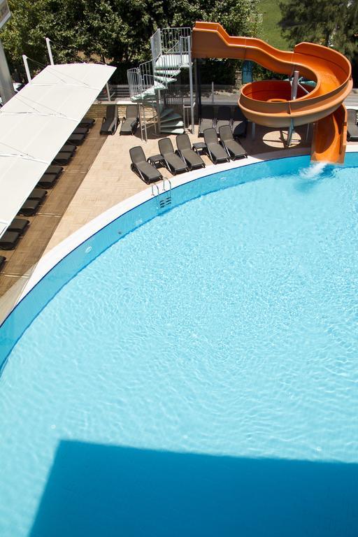 Holiday City Hotel (Adults Only) Side Eksteriør bilde